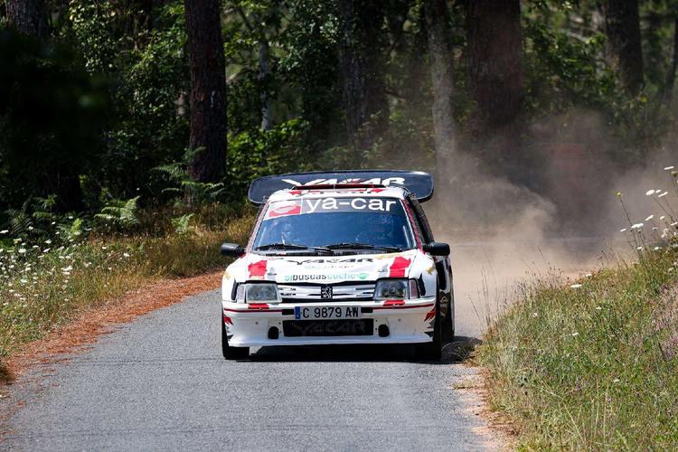 Lence y Gil dominan el Rallysprint Val de Ramirás con el Peugeot 205 Yacar de principio a fin