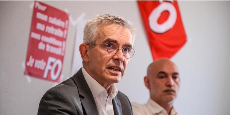 Vaccination des soignants : des syndicats dénoncent les propos d’Olivier Véran sur le droit de grève