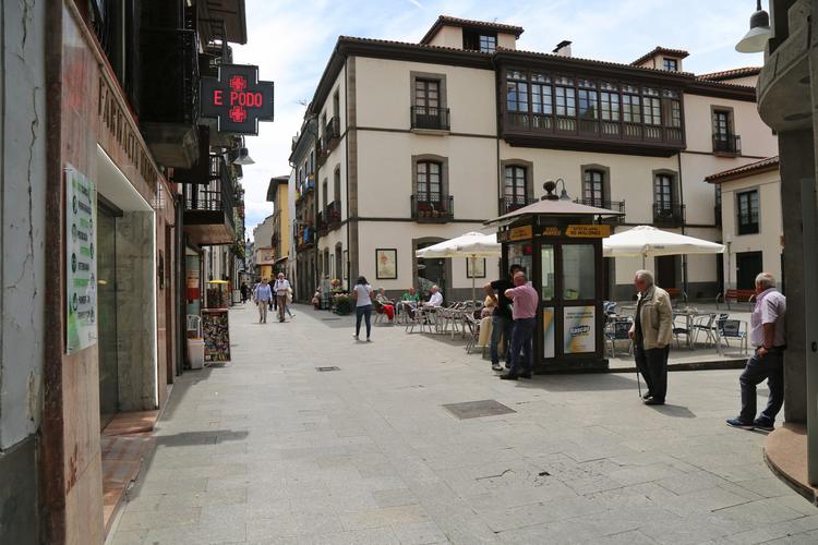Calle Mayor de Cangas del Narcea