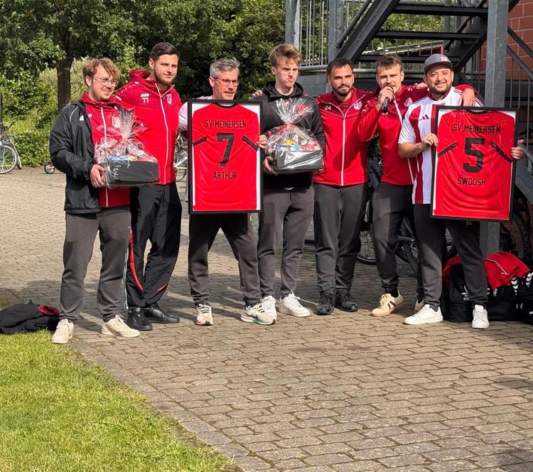 „Time to say goodbye“ im Meinerser Pappelstadion 