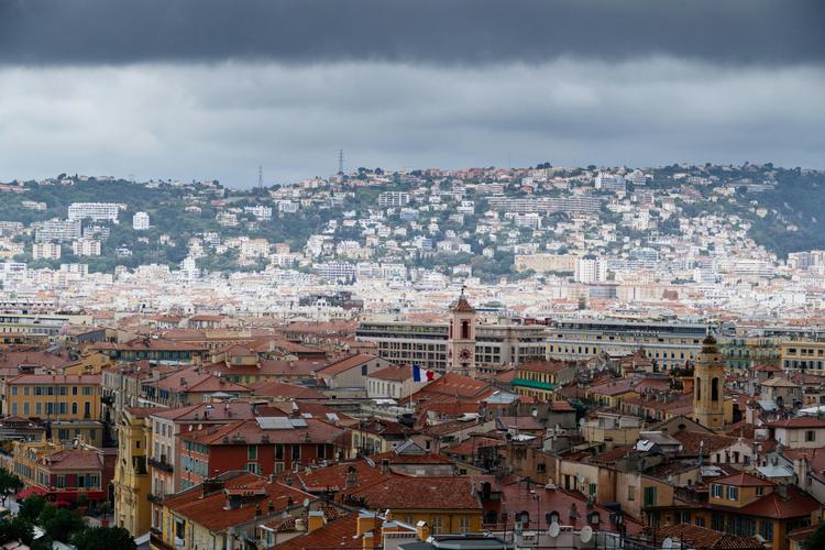 Nice : la baisse d'impôts annoncée va dégrader les services publics, selon la gauche