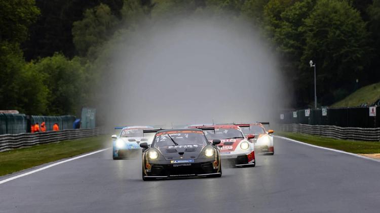 Flynt Schuring logra dos victorias en Spa y lidera el campeonato