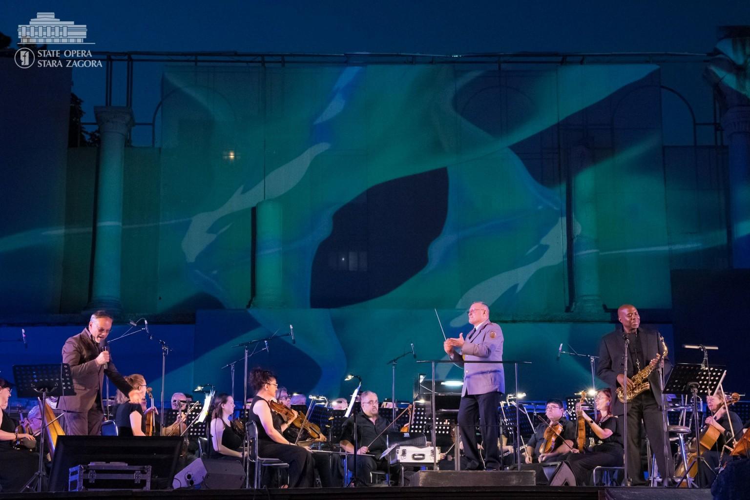 „Ray on my mind symphony“ – музиката на един гений оживява на сцената на Държавна опера – Стара Загора
