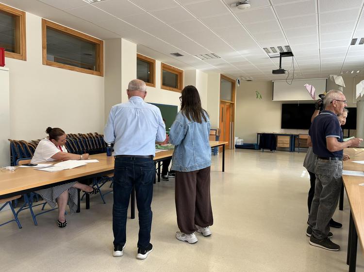 Alta participación en las elecciones autonómicas de 2026 en nuestra ciudad, que supera el 69 por ciento