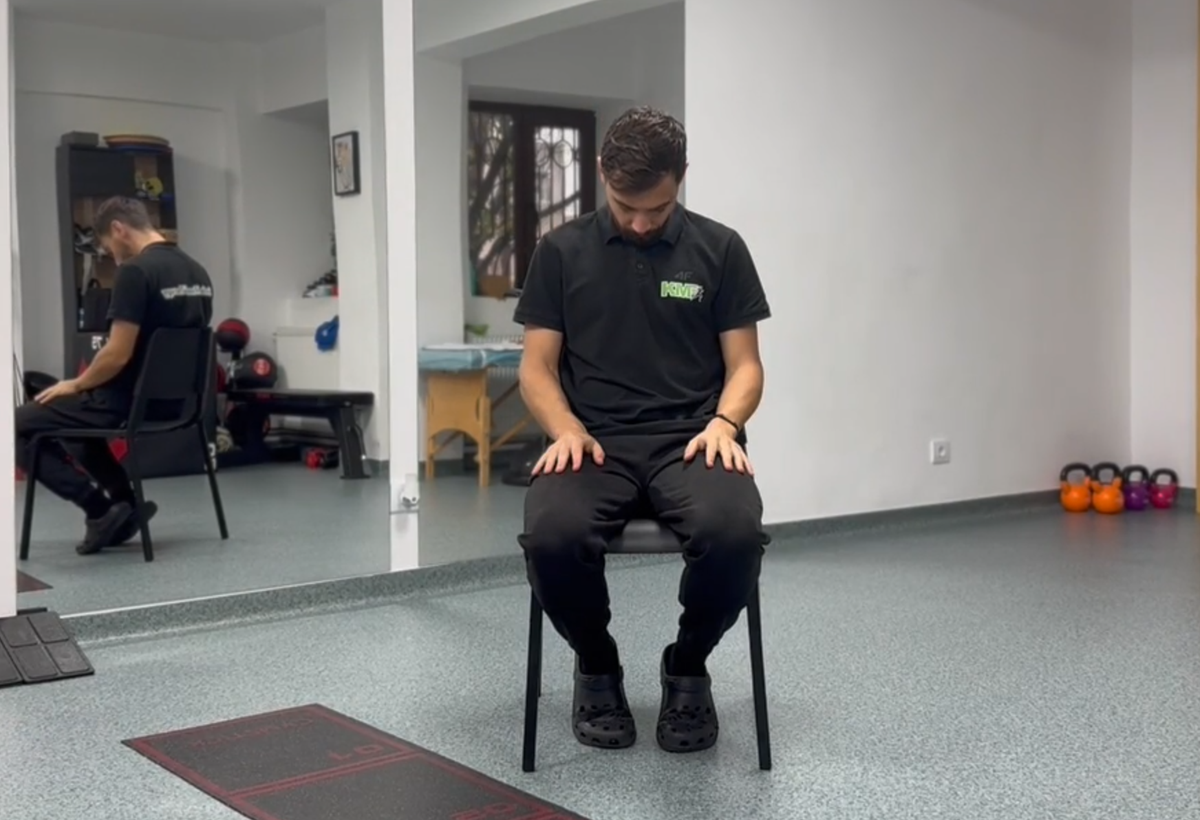 #1 Mobilizare flexie–extensie ușoară (Flexion–Extension Mobility)
