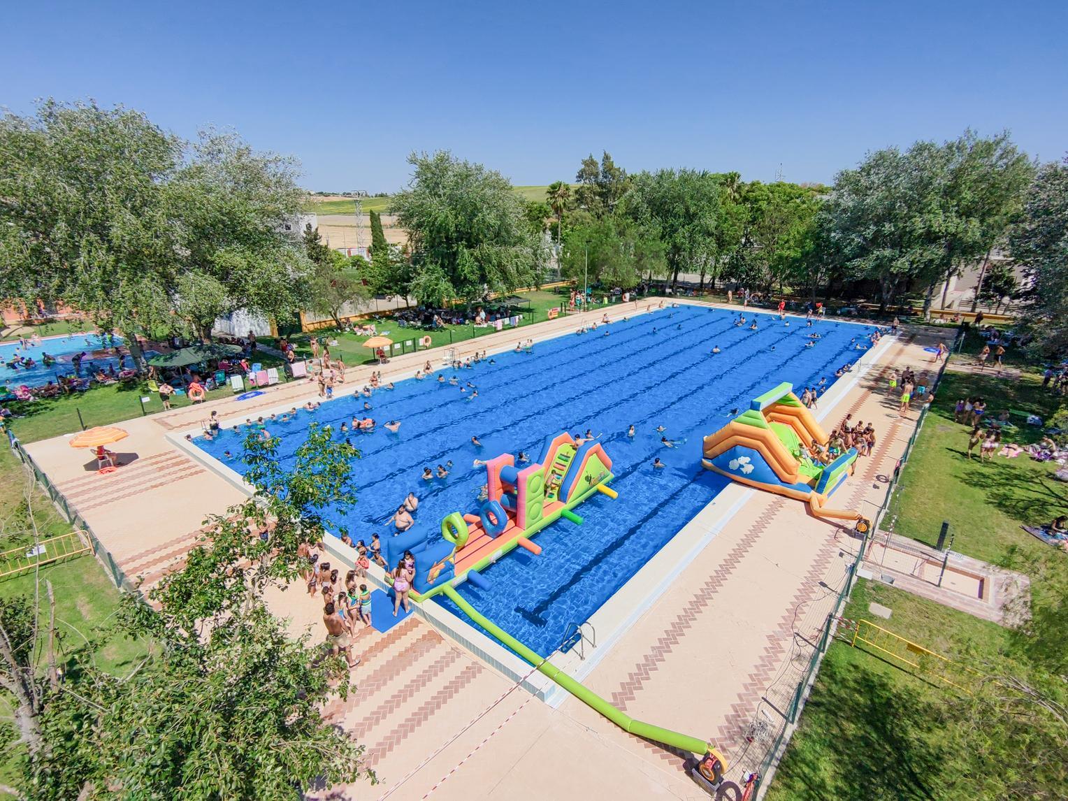 La Piscina Municipal celebrará el próximo 20 de agosto su segunda fiesta acuática del verano