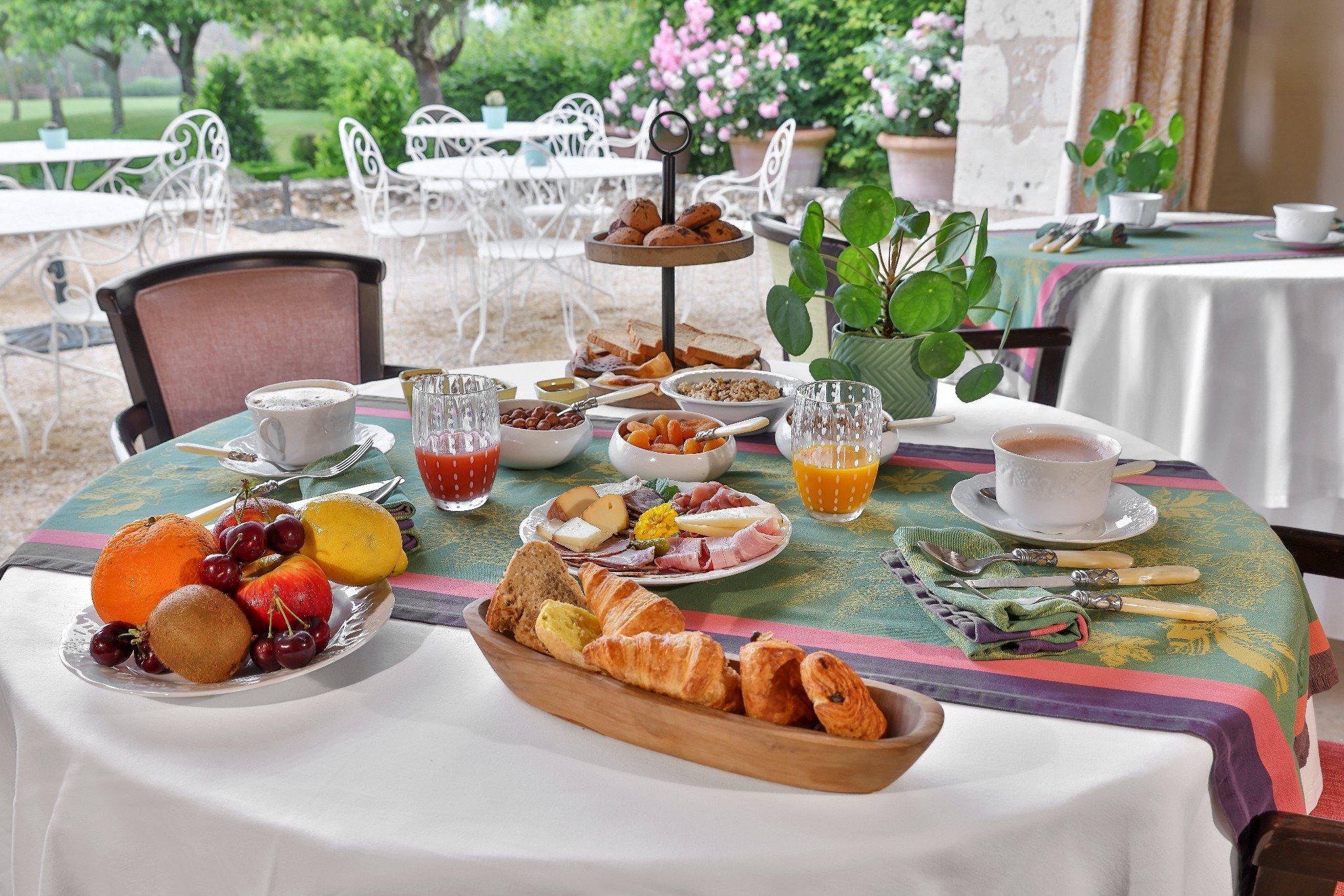 Le petit-déjeuner / Your breakfast 