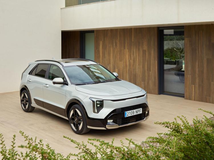 KIA PRESENTA EL NUEVO NIRO, REFORZANDO ASÍ SU ECOSISTEMA DE ELECTRIFICACIÓN