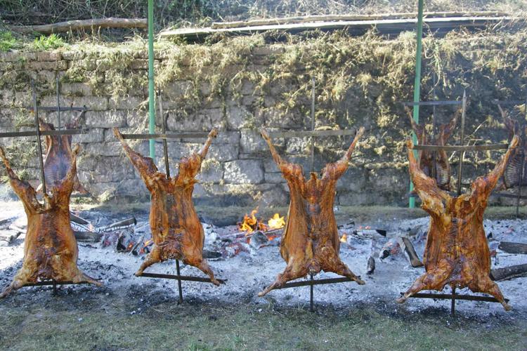 Fiesta del Cordero en Lena y Quirós