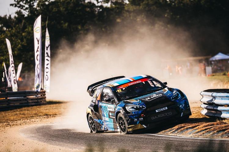Rallycross Lohéac : Laurent Le Manac’h relâche la pression 