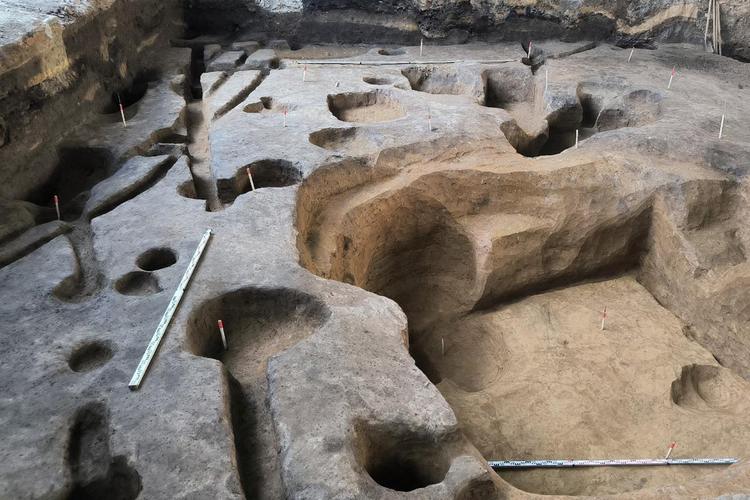 Archaeologists uncover centuries of history beneath Nizhny Novgorod’s Mytny Market