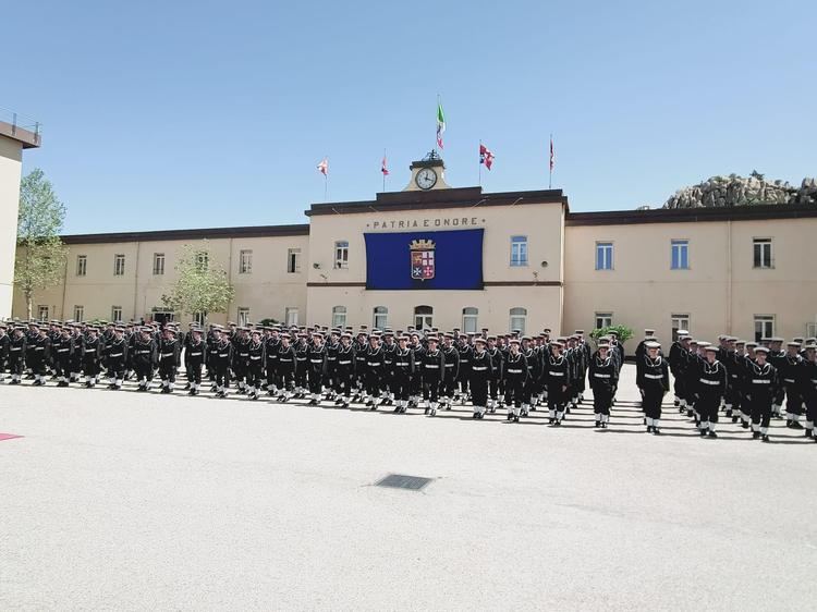 La Maddalena: Emozione e Tradizione per il Solenne Giuramento del 12° Corso VFI "Nereide"