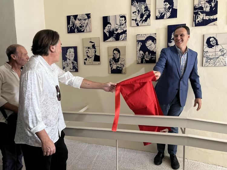 El Centro del Flamenco incorpora un nuevo azulejo artístico dedicado al pianista Dorantes