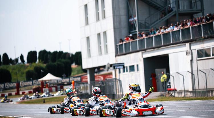 Forkes gana en el último giro el duelo Mini del IAME Euro Series