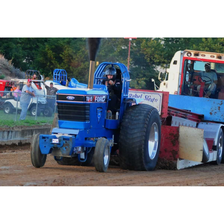 Truck & Tractor Pull 