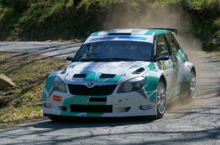El Rallyesprint Tierra de Barros reunirá a 50 pilotos en su primera edición en Extremadura