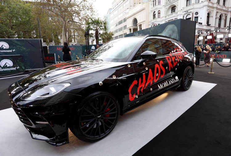  94 / 5.000 ASTON MARTIN DBX CONDUCIDO POR HARRY DA SOUZA PARA EL REGRESO DE LA SERIE ORIGINAL DE PARAMOUNT+ MOBLAND