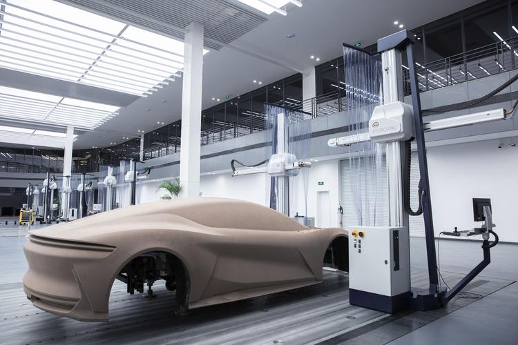 DE PIONERA EN BATERÍAS A LÍDER MUNDIAL DE VEHÍCULOS ENCHUFABLES: LOS 10 HITOS DE LA REVOLUCIÓN TECNOLÓGICA E INDUSTRIAL DE BYD
