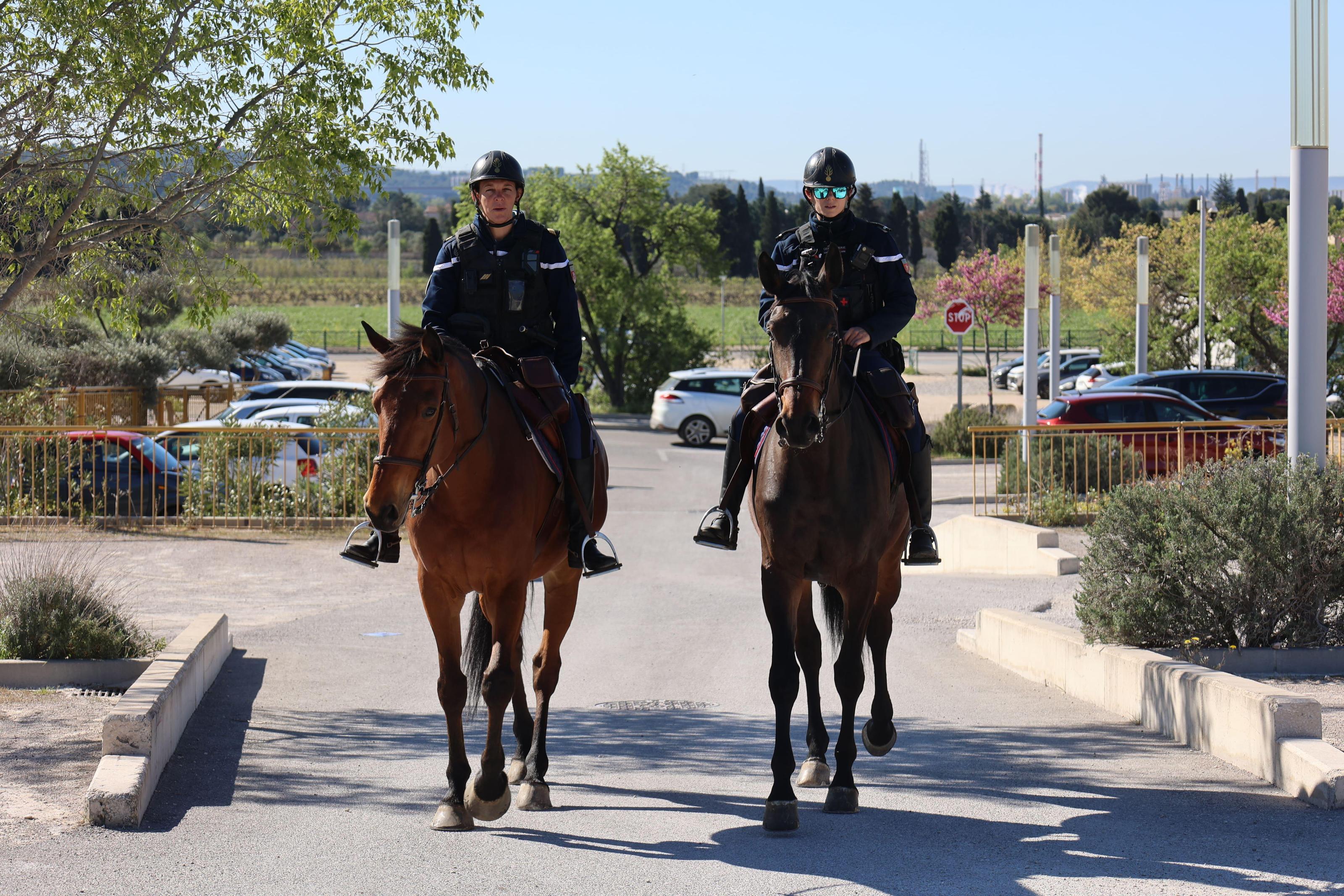 La Garde Républicaine de retour à La Fare les Oliviers