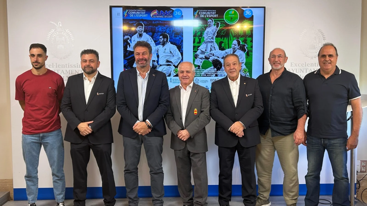 Elche reúne a cerca de 900 karatekas de más de 180 clubes en la segunda ronda de la Liga Nacional