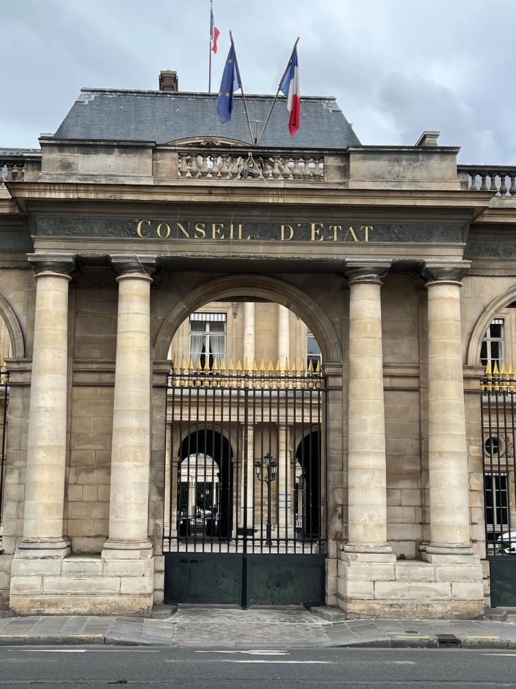 Gel des tarifs des complémentaires santé: le Conseil constitutionnel saisi d’une QPC