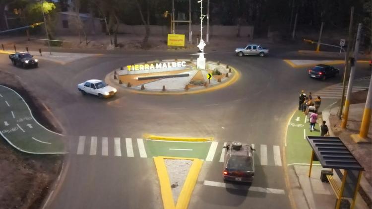 Luján de Cuyo inauguró la Rotonda de Ruta 15 y Quintana en Perdriel