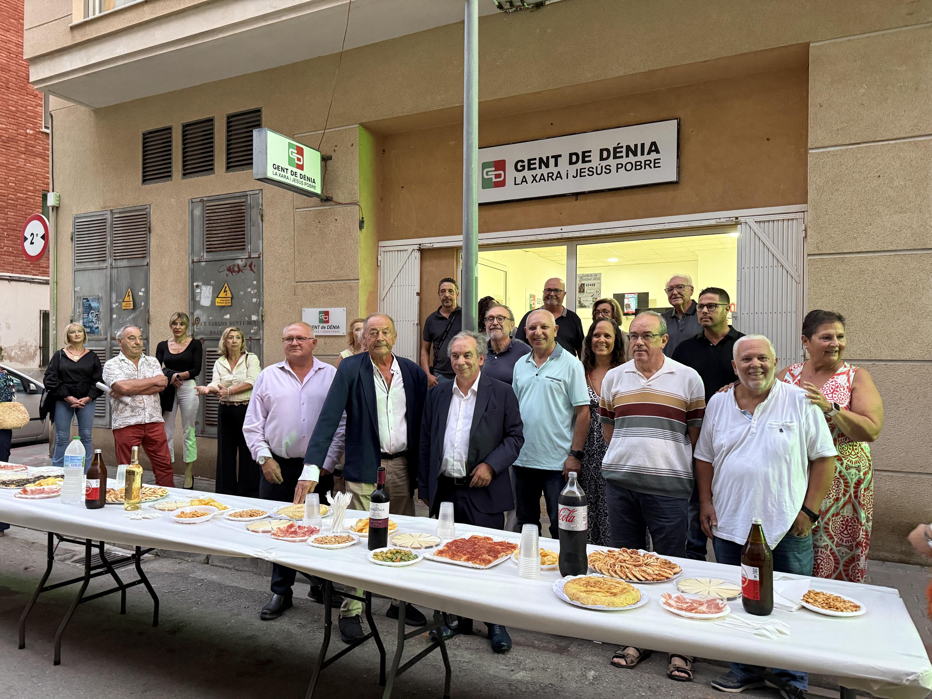 Gent de Dénia estrena nueva sede en la calle Elx para acercarse a la ciudadanía