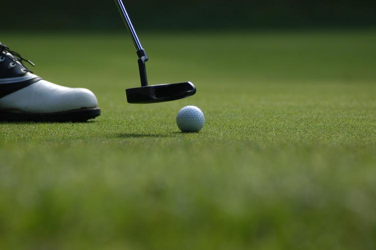 Mini-golf