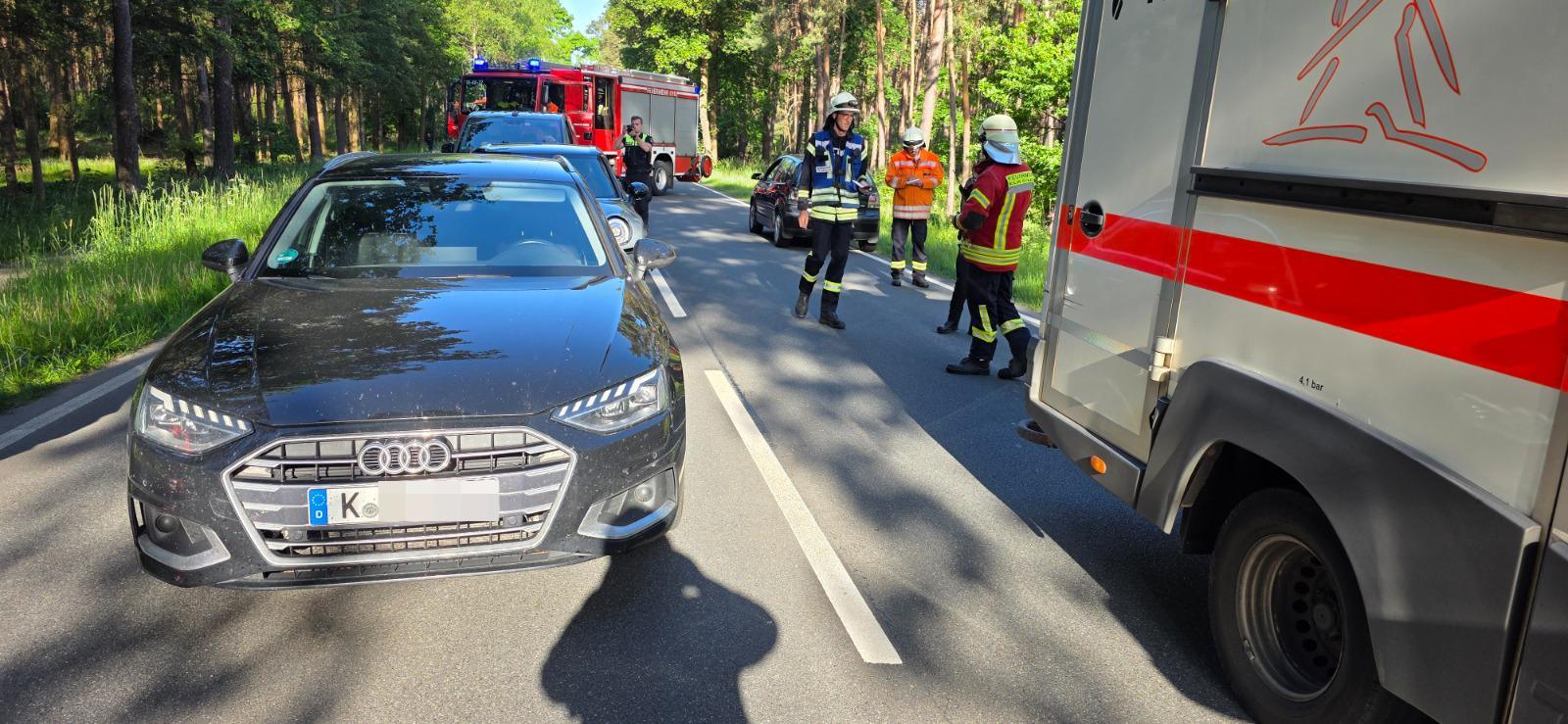 Zwei Leichtverletzte bei Unfall auf der B188 östlich von Meinersen