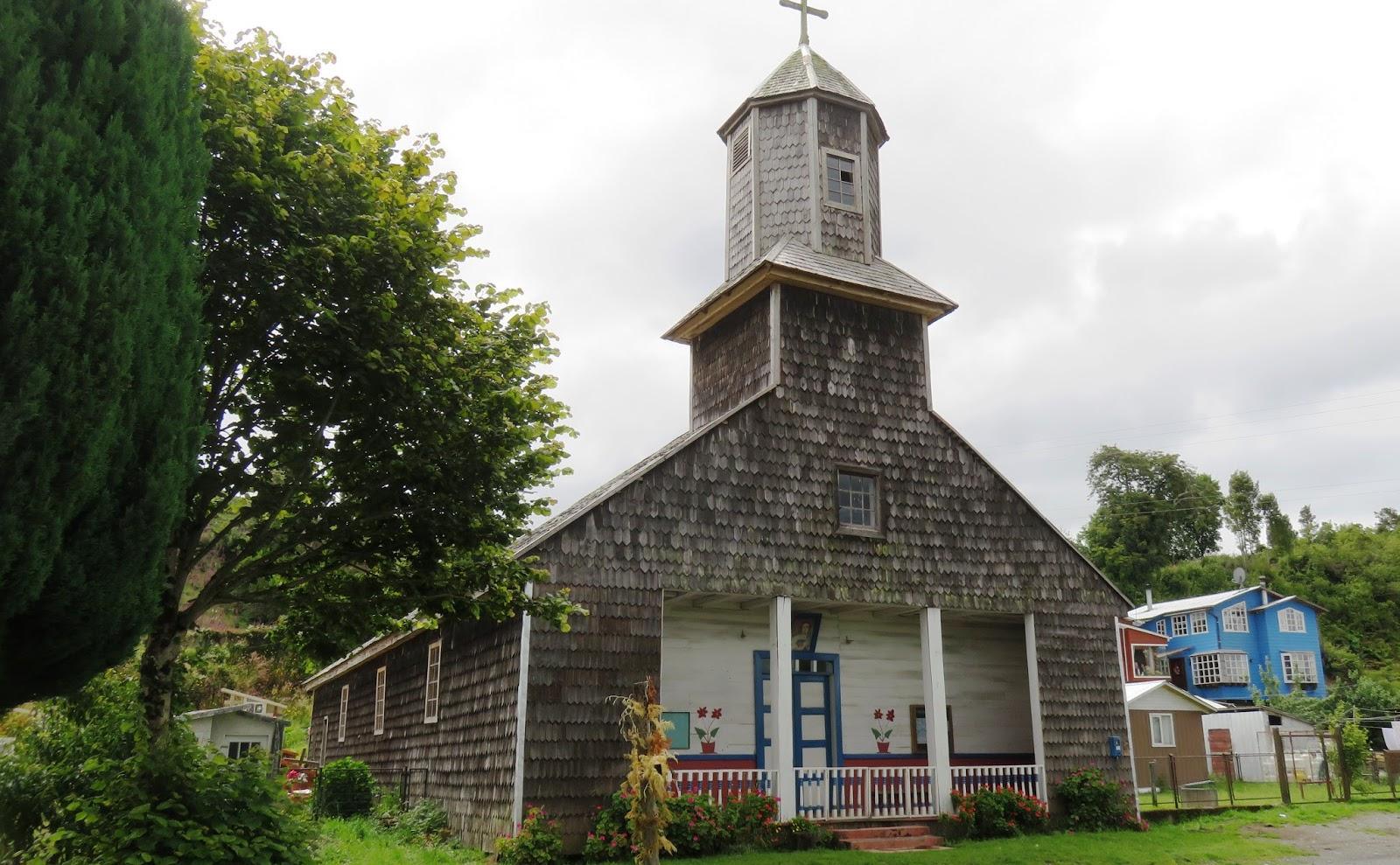 Iglesia de Calen en Dalcahue, Chiloé, Sur de Chile