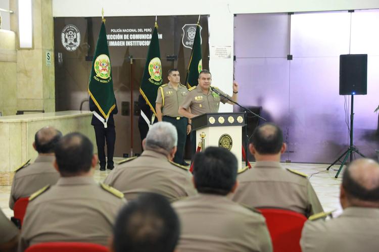 Vuelven las acciones distinguidas: ascienden a 26 policías