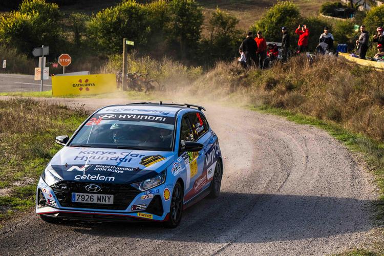 Carlos Gómez remata su mejor temporada en la Copa Hyundai i20N Rallye