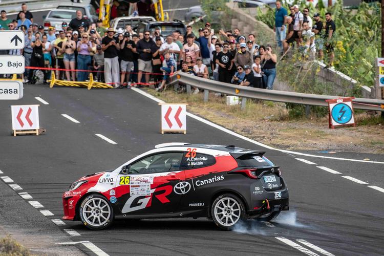 Doble victoria para Antonio Estalella y Toyota Canarias en el Rallye Villa de Adeje
