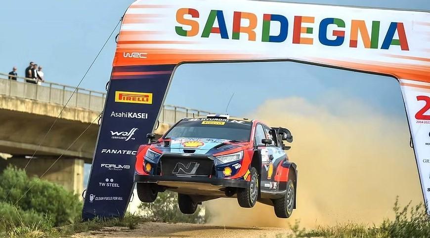 Elfyn Evans y Scott Martin se proclaman campeones del mundo de rallys 