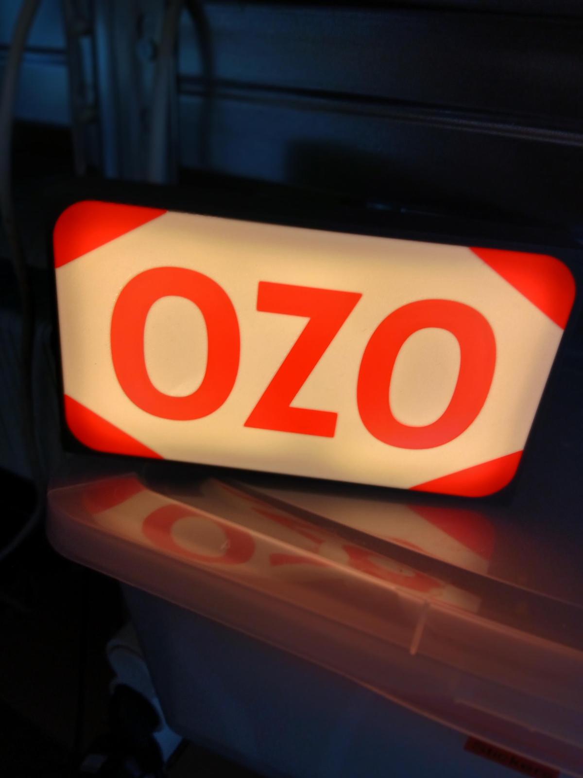 Boite lumineuse OZO