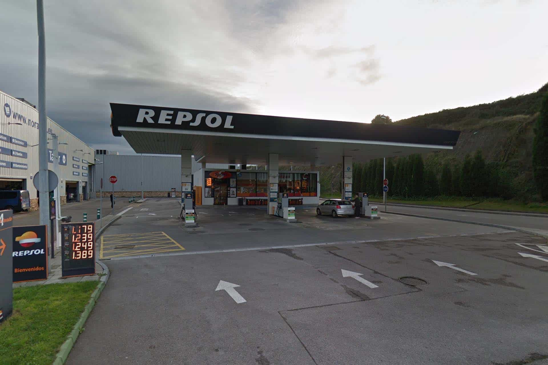 Estación de servicio Repsol en Trasmonte - Tresmonte