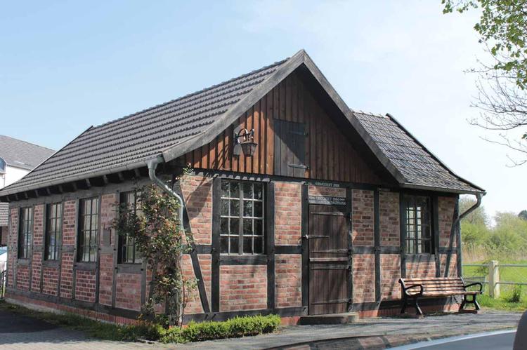 Das Dorf und die Kettenschmiede