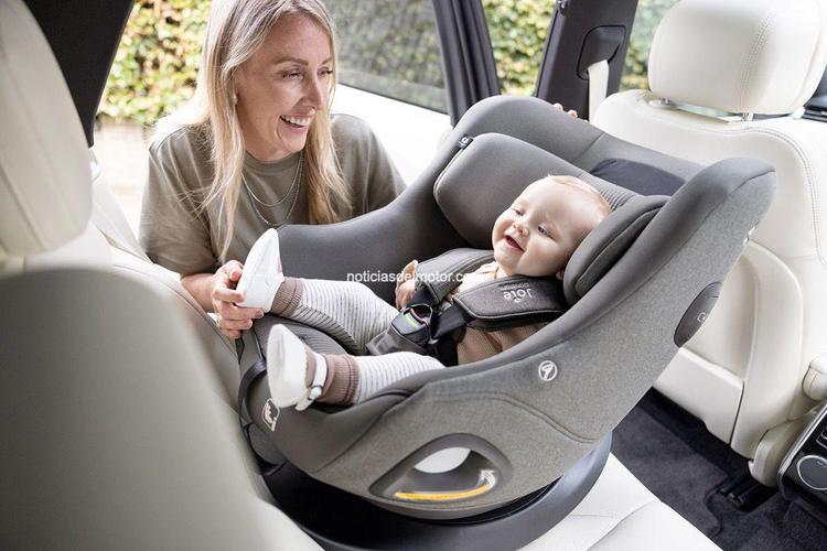 AESVi propone la posibilidad de instalación del SRI en el asiento delantero como medida eficaz para evitar el olvido de niños en el vehículo