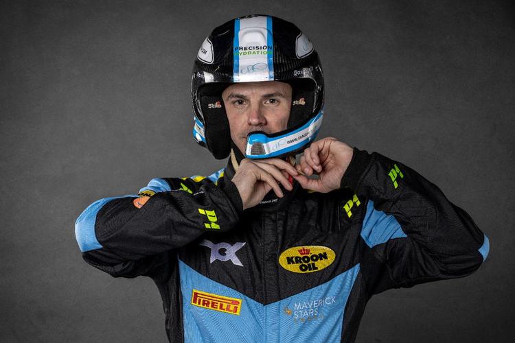 Craig Drew, el copiloto británico de ocho títulos ARA, sigue en ERC