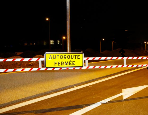 FERMETURE DE L' A6 - DIFFUSEUR N° 13 - MISE EN CONFORMITE DES DISPOSITIFS DE RETENUE ET CAROTTAGE DES CHAUSSEES