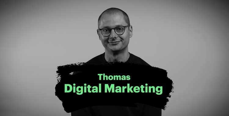 Digital Marketing: Thomas (Digital Marketing)
