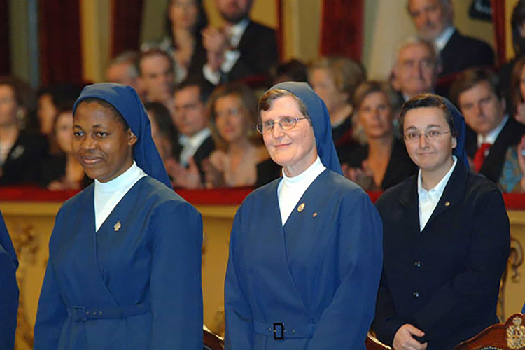 Hijas de la Caridad de San Vicente de Paúl, Premio Príncipe de Asturias de la Concordia 2005