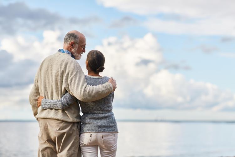 Devocional de matrimonio "El amor protege"