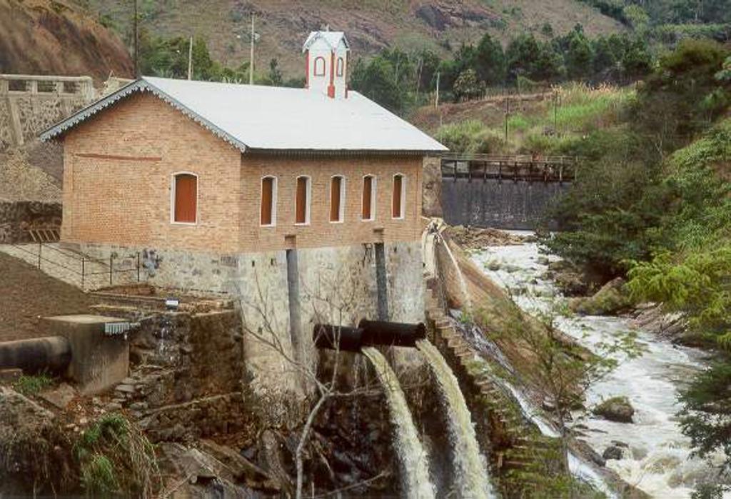 Usina de Marmelos Zero (primeira usina hidrelétrica da América do Sul)