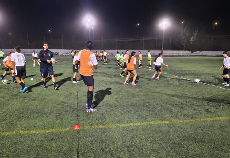 Preparação das seleções femininas de futebol arrancou com as sub-15