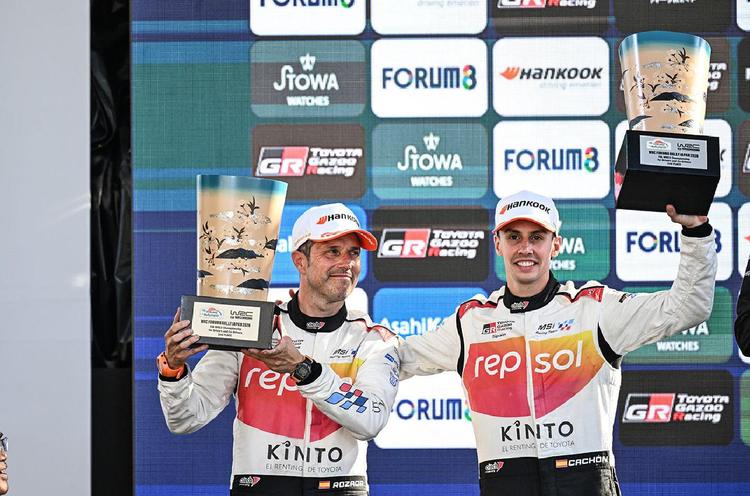 WRC › Alejandro Cachón logra su segundo podio del año en Japón tras un intenso duelo