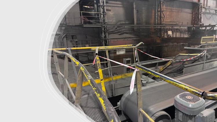 TRÉMIE COKE : DES PROTECTIONS DÉGRADÉES