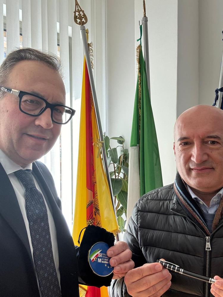 Trasporto gratuito per i militari in Sicilia: SIM Marina sblocca le criticità sui bus regionali