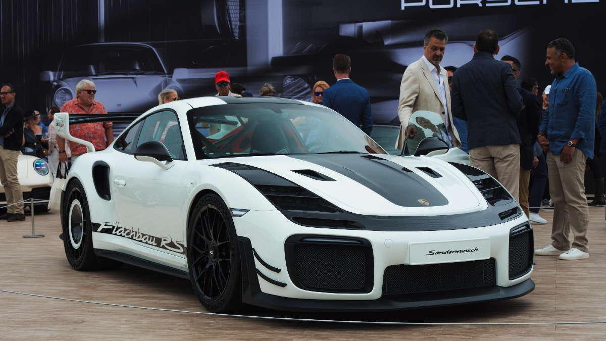 Porsche presenta el Flachbau RS en Monterey 2026: el homenaje al 935 Moby Dick con 31,6 kg menos