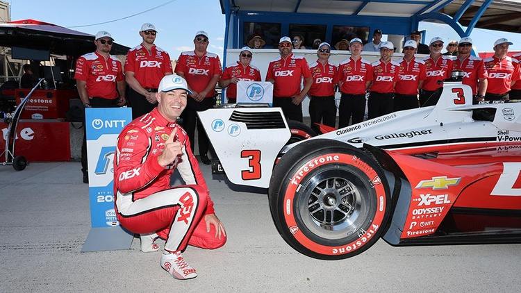 McLaughlin logra la pole número 250 de Chevrolet en la INDYCAR en Laguna Seca